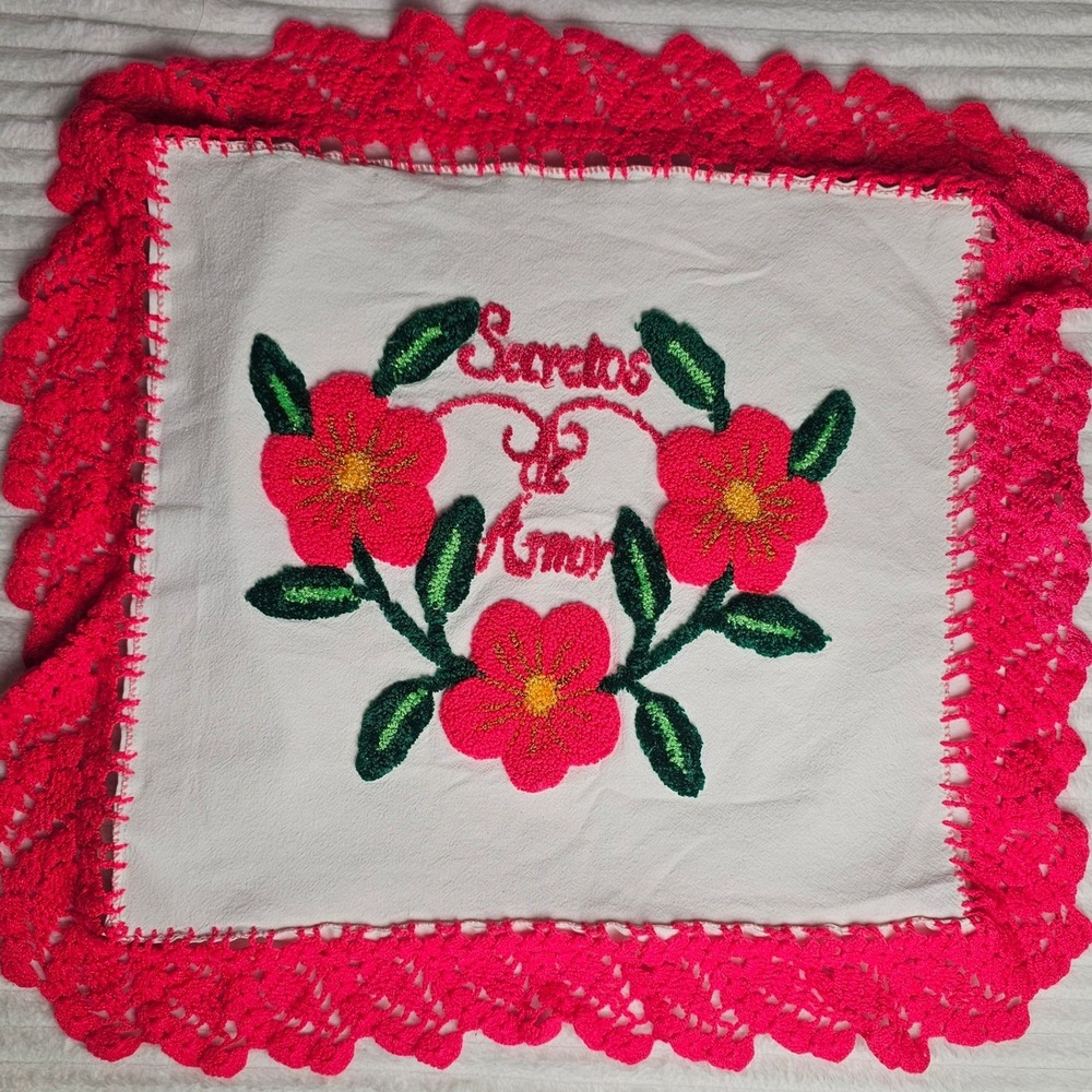 Embroidered Floral Pillow Cover 21 White Pink Crochet Folk Art Secretos de Amor
